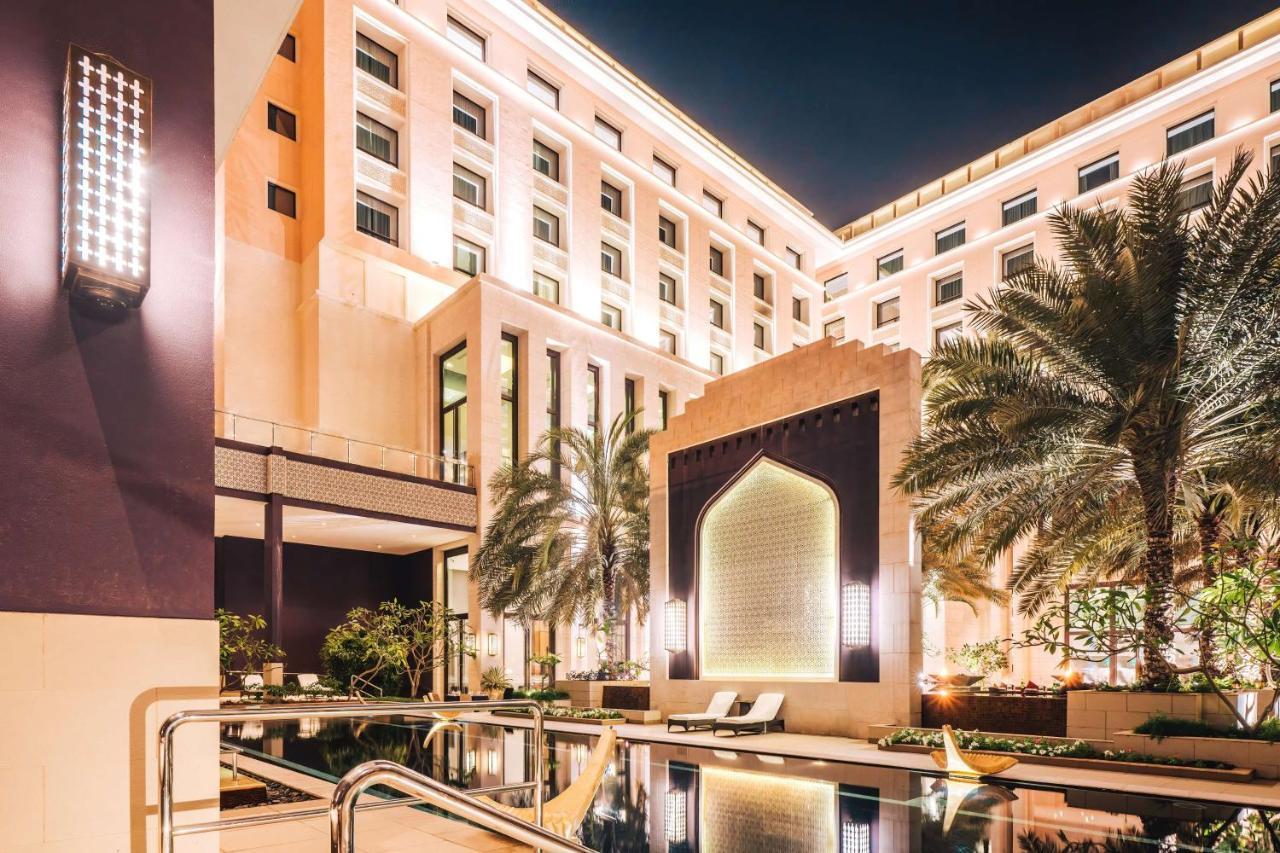 Radisson Collection Muscat, Hormuz Grand Hotel Bagian luar foto The Ritz-Carlton, DIFC