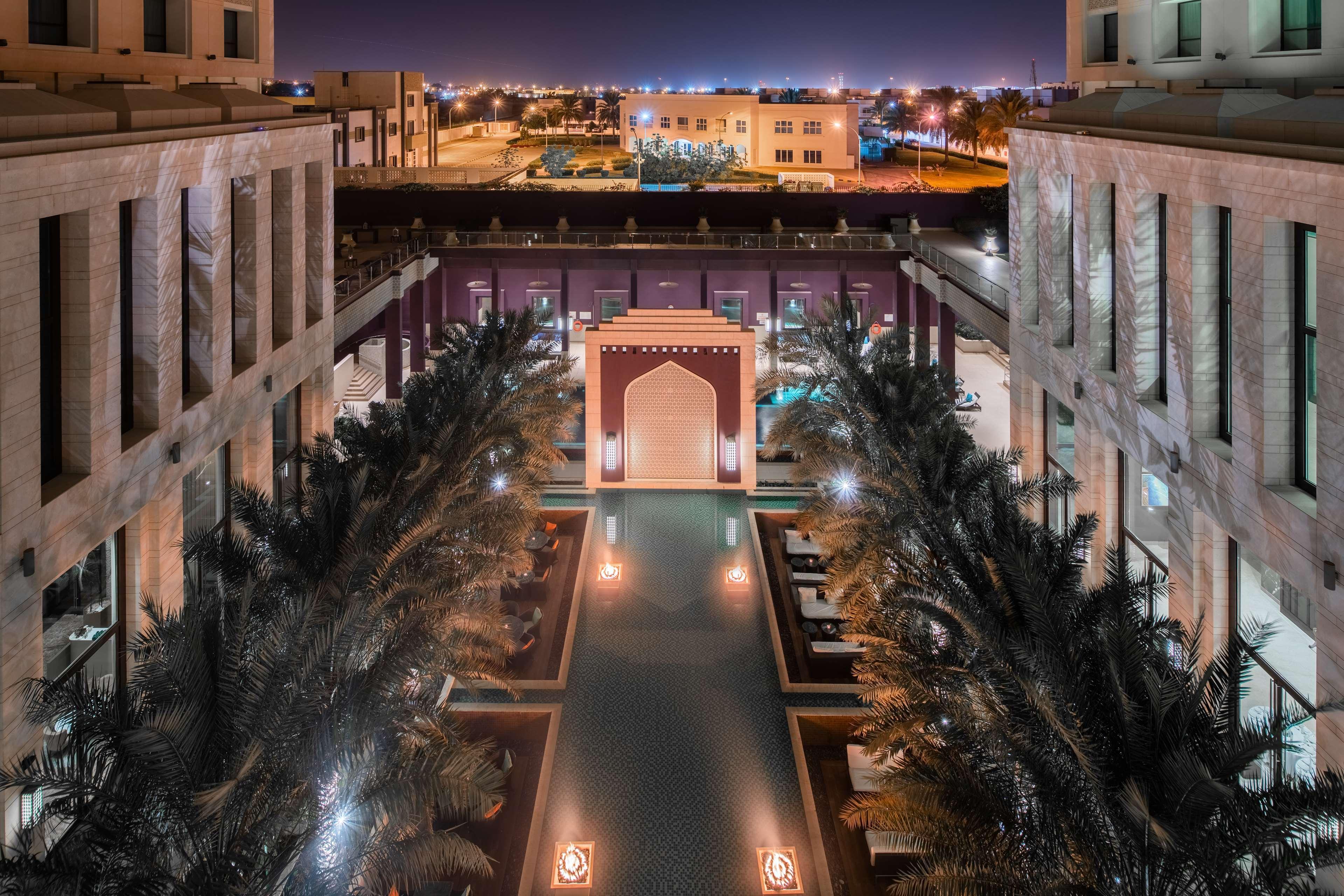 Radisson Collection Muscat, Hormuz Grand Hotel Bagian luar foto The Ritz-Carlton, Riyadh