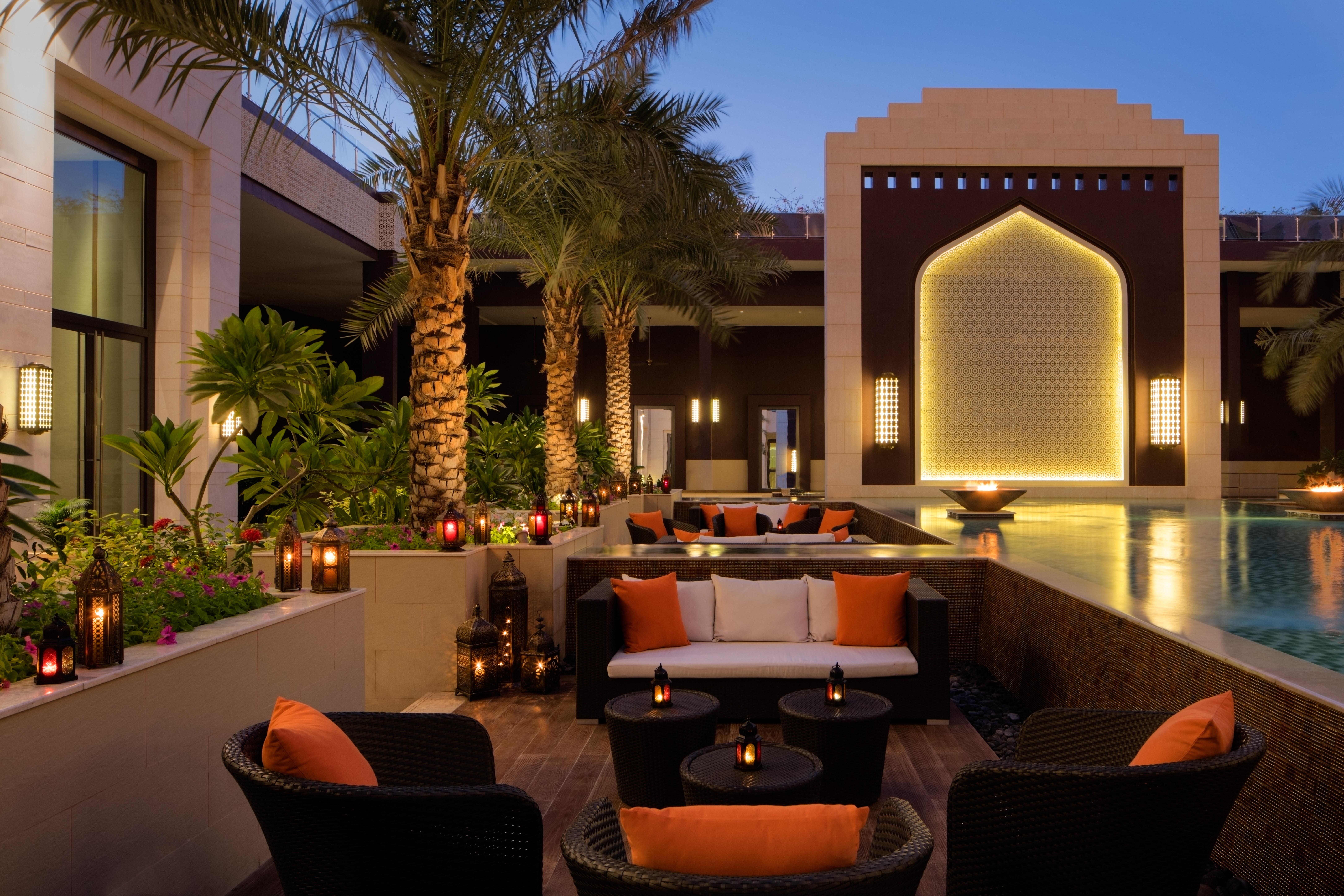 Radisson Collection Muscat, Hormuz Grand Hotel Bagian luar foto The Westin Dubai